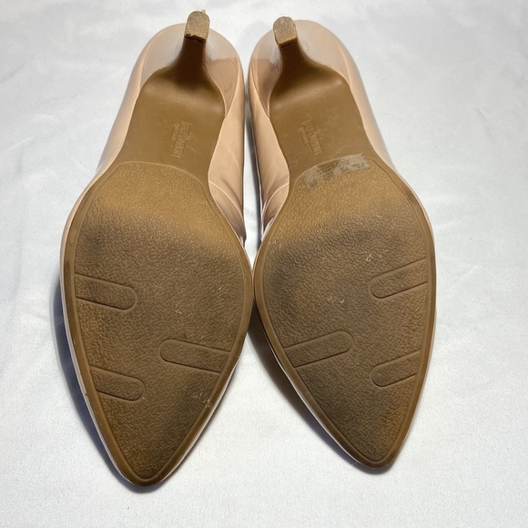 FERGALICIOUS Symphony Nude Patent Heels - Women’s 9.5 - Picture 7 of 9